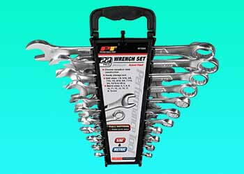 How to Choose the Right Size Wrench for a car battery? 